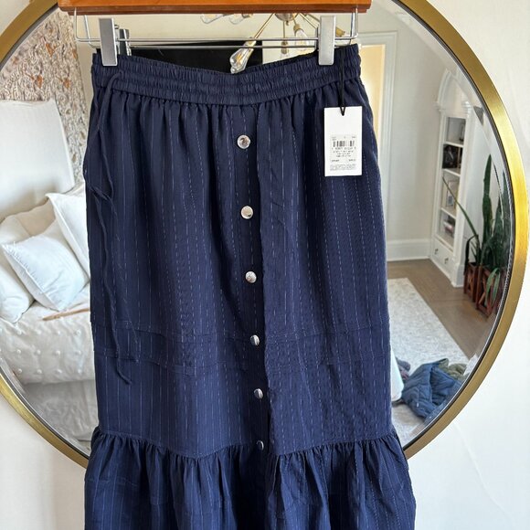 Coach Skirt - Picture 2 of 4